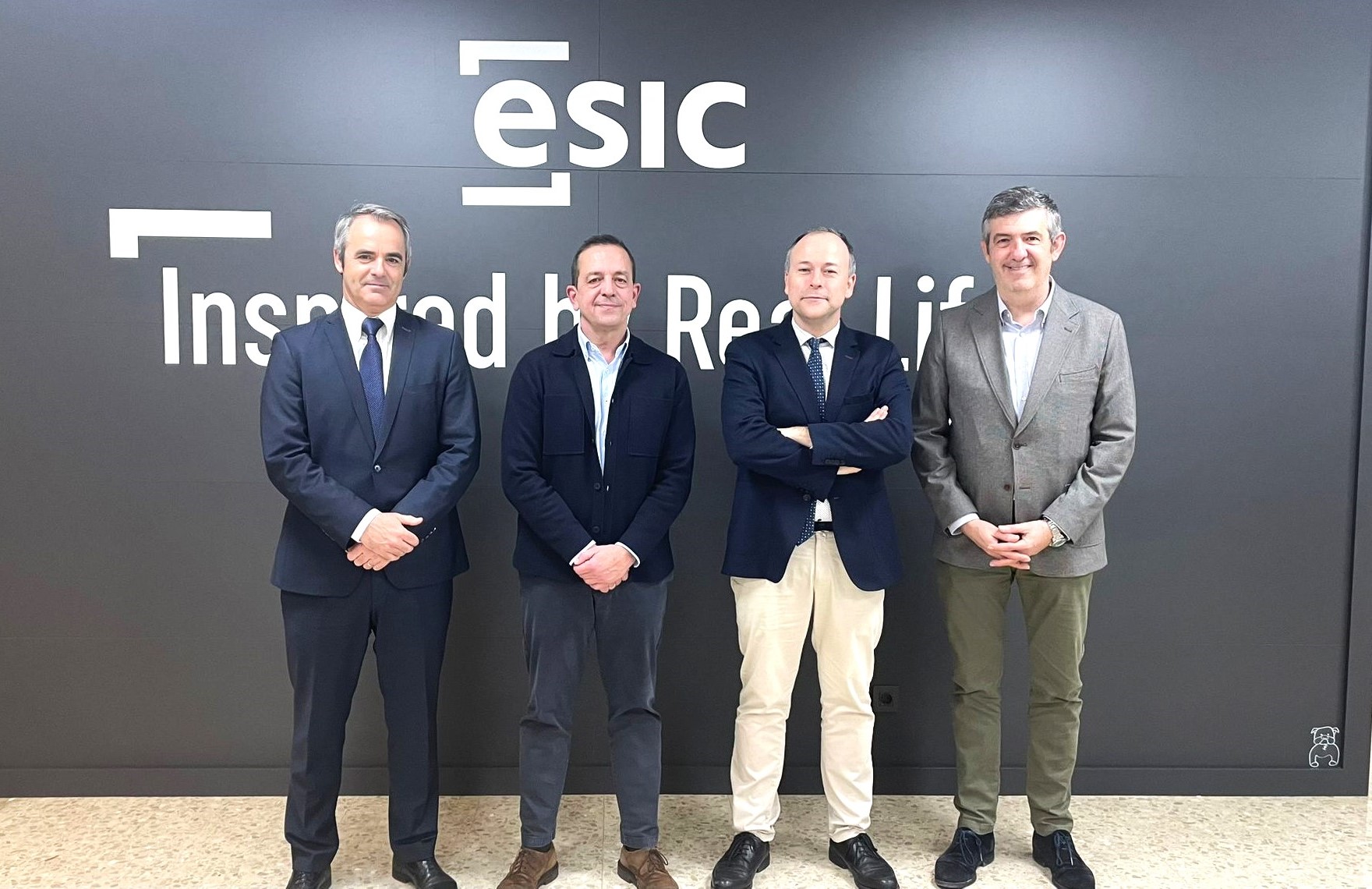 Representantes de ESIC y REDIT 