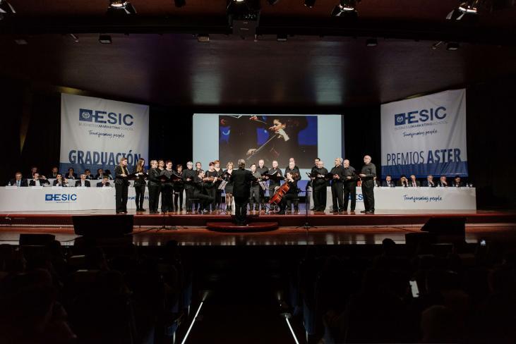 Graduación y Premios Aster ESICBCN 2019