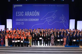 Alumnos_Graduacion_Esic_Aragon