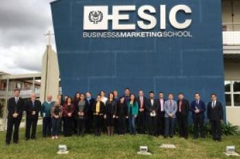 Eduardo Gómez, nuevo director general de ESIC, visita el campus de Brasil